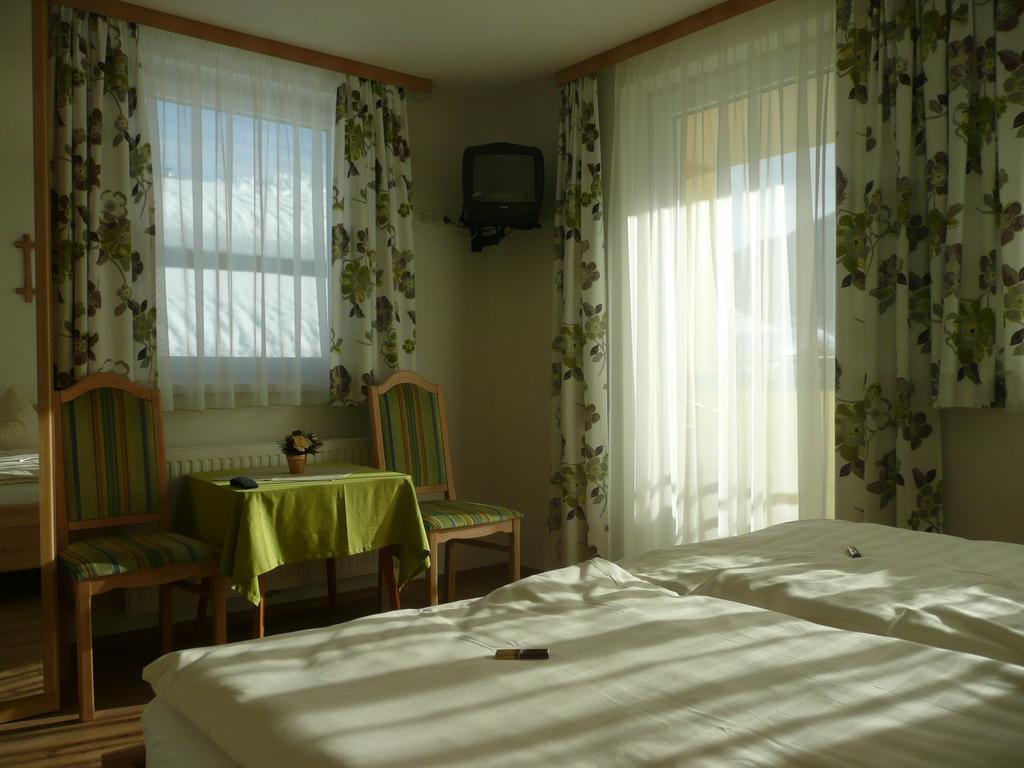 Appartement Koenigslehen Radstadt Δωμάτιο φωτογραφία